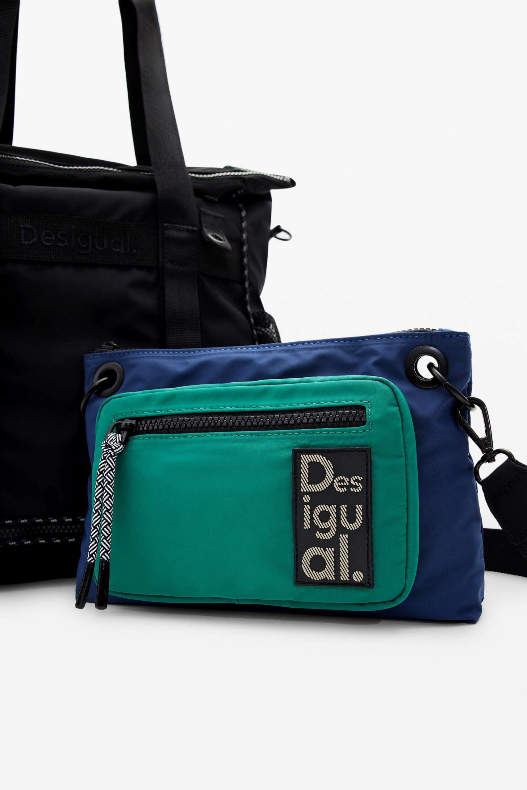 XL multi-position travel backpack | Desigual