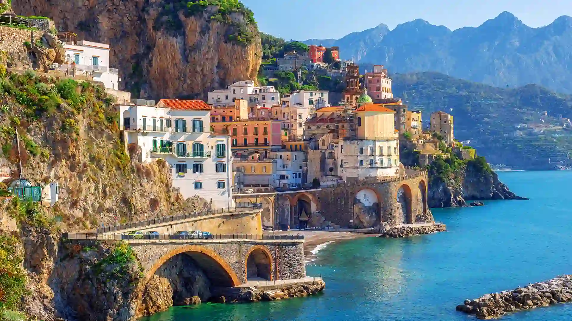 Sailing the Amalfi Coast: Best Cruise Routes