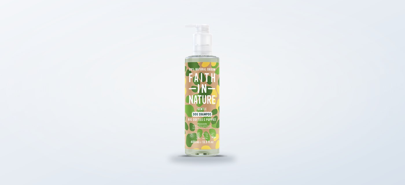 Chamomile dog and puppy shampoo bottle