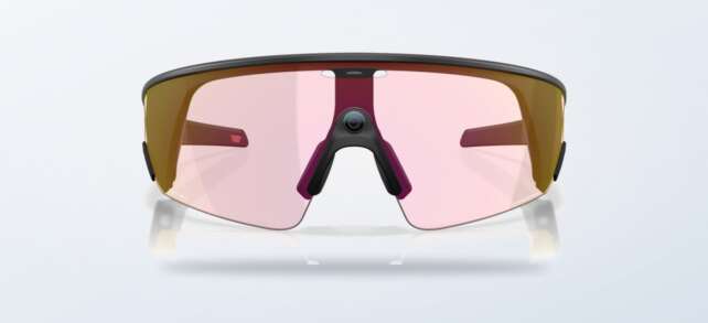 Lentes de sol Oakley Meta Vanguard negros sobre fondo claro