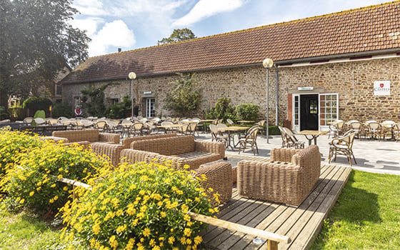 Outdoor grounds at Château Lez Eaux holiday park