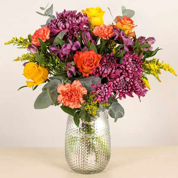 Autumn Radiance bouquet in warm seasonal colours